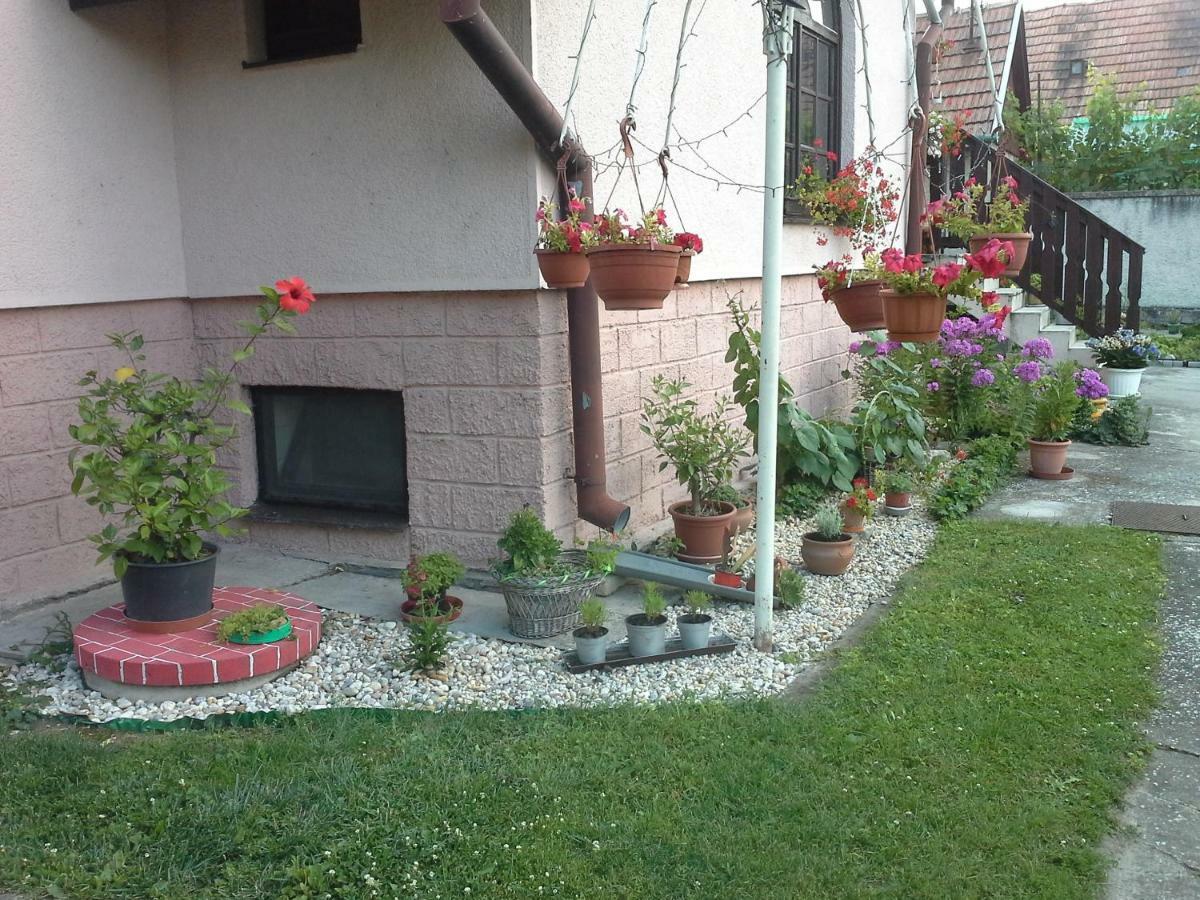 Apartamento Utulny Privat Veľký Meder Exterior foto